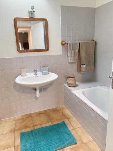 Logement De Charme Calme Assure Rieux  Экстерьер фото