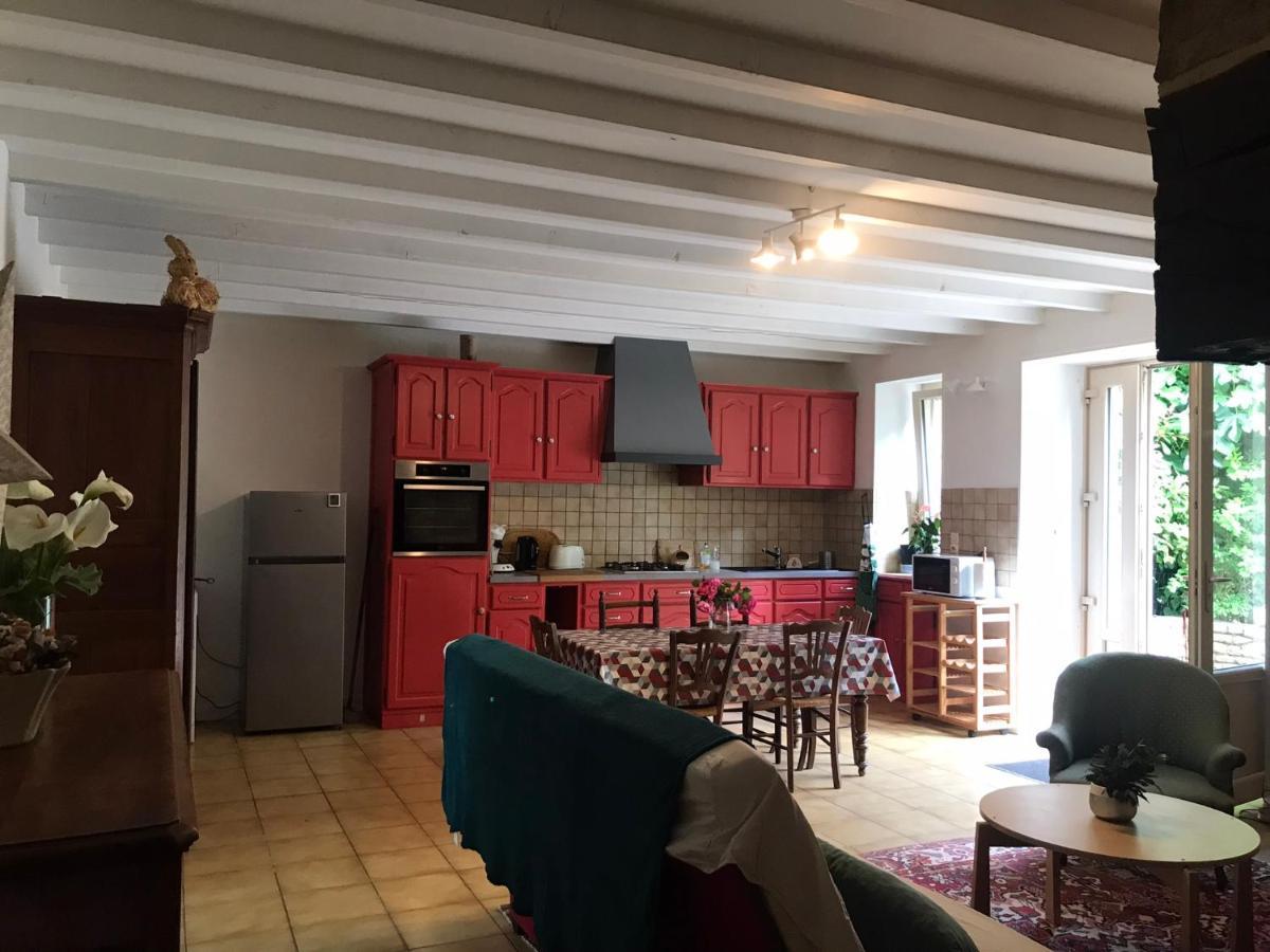 Logement De Charme Calme Assure Rieux  Экстерьер фото